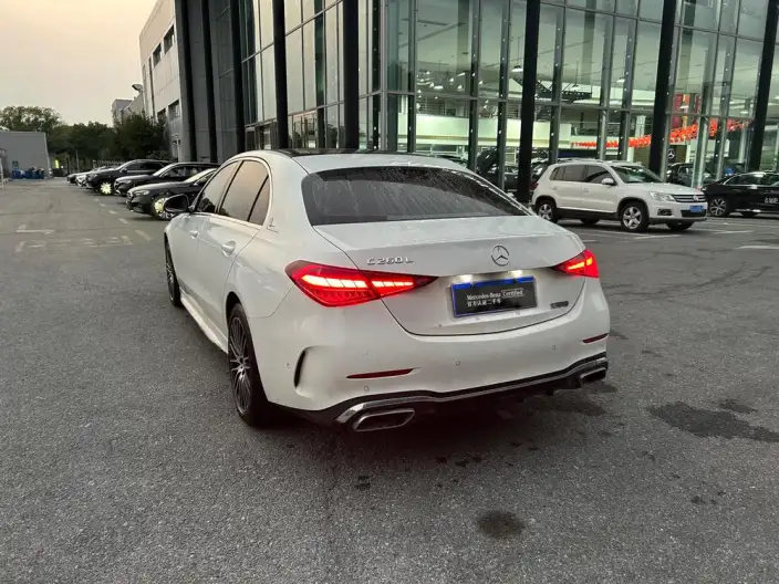 Mercedes-Benz C-Class 2023 Model Facelift C 260 L Sports Edition – фото 4