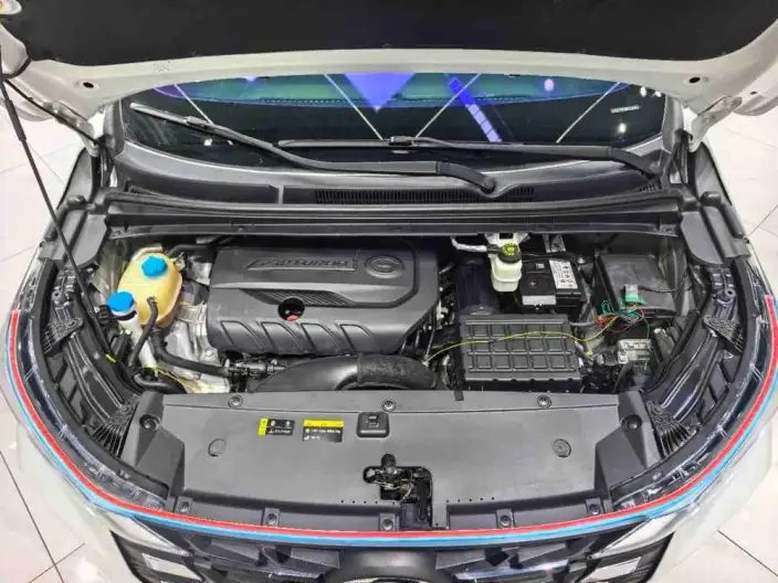 GAC Trumpchi M6 2021 Model Pro 270T Automatic Deluxe Edition – фото 8