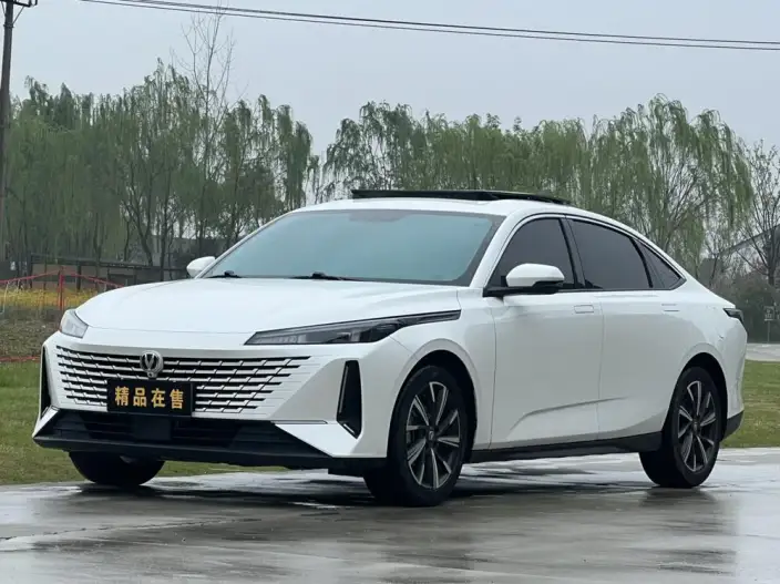Changan Yida 2023 Model 1.5T GDI Automatic Changxiang Edition – фото 1
