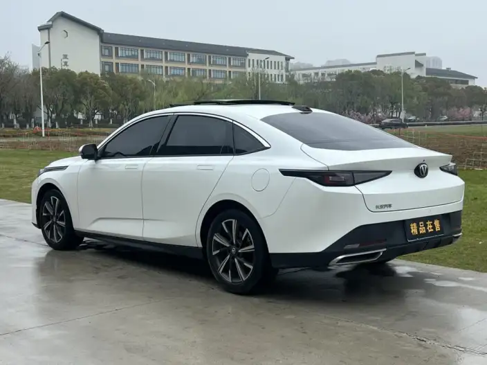Changan Yida 2023 Model 1.5T GDI Automatic Changxiang Edition – фото 4