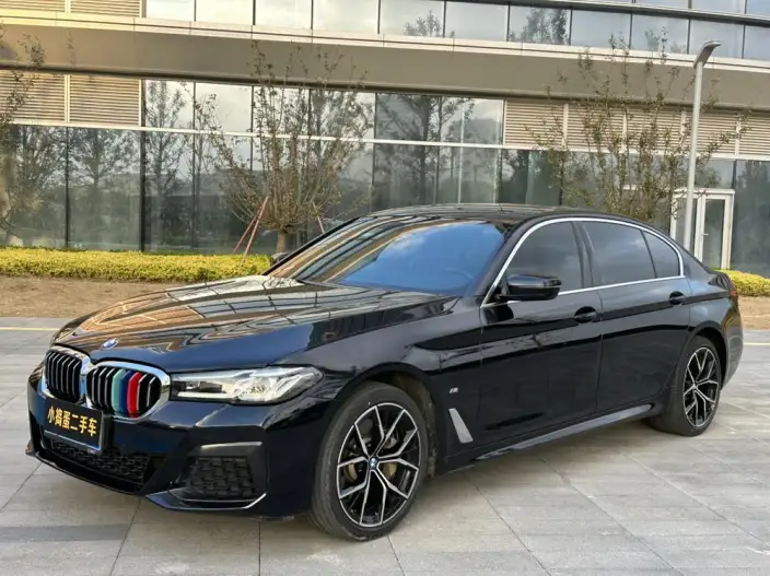 BMW 5 Series 2022 Model 530Li Exclusive Model M Sports Set – фото 1
