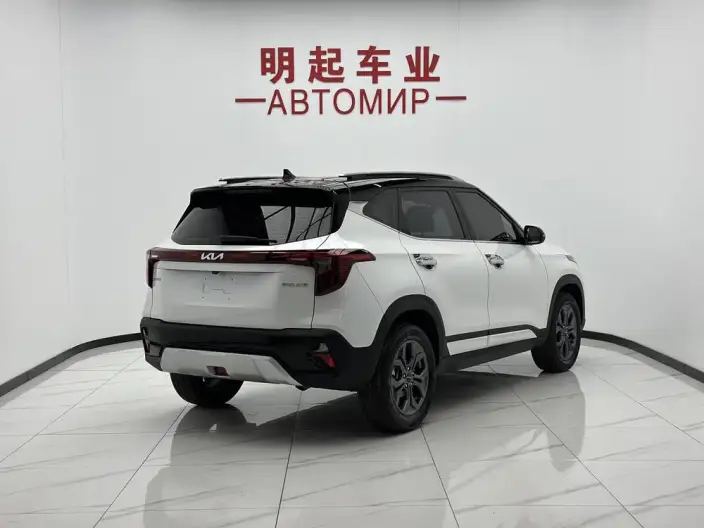 Kia Seltos 2023 Model 1.5L IVT Deluxe Edition – фото 6