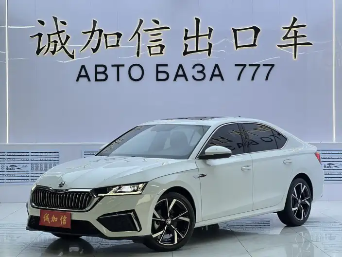 Skoda Octavia 2023 Model Facelift PRO TSI280 DSG Exclusive Edition