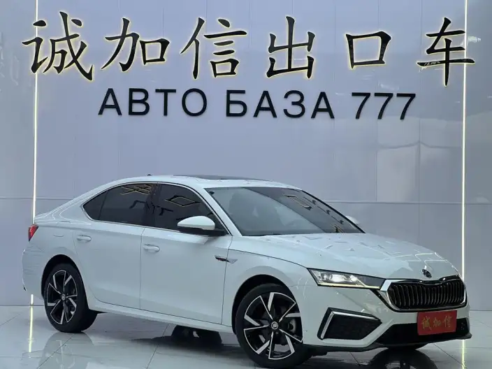 Skoda Octavia 2023 Model Facelift PRO TSI280 DSG Exclusive Edition