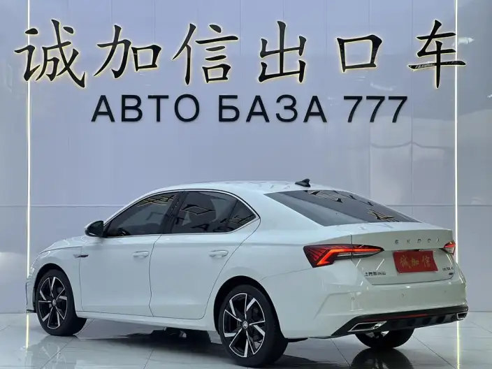 Skoda Octavia 2023 Model Facelift PRO TSI280 DSG Exclusive Edition
