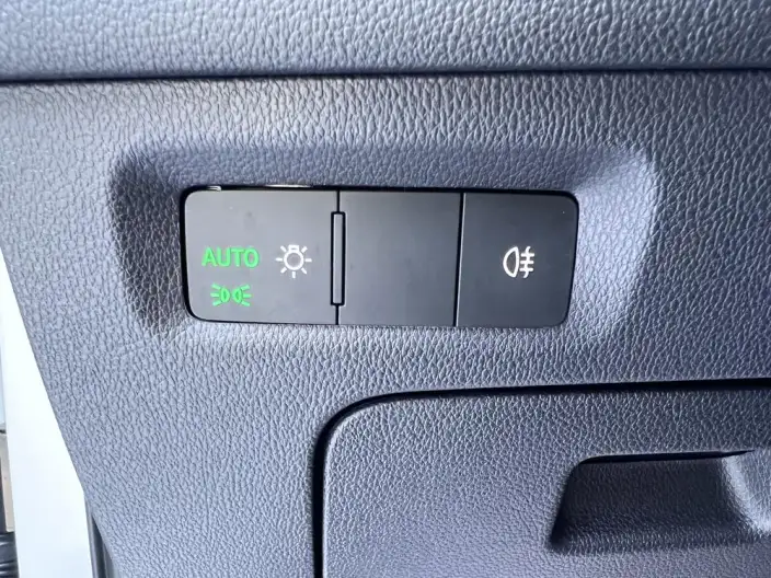 Skoda Octavia 2023 Model Facelift PRO TSI280 DSG Exclusive Edition – фото 10