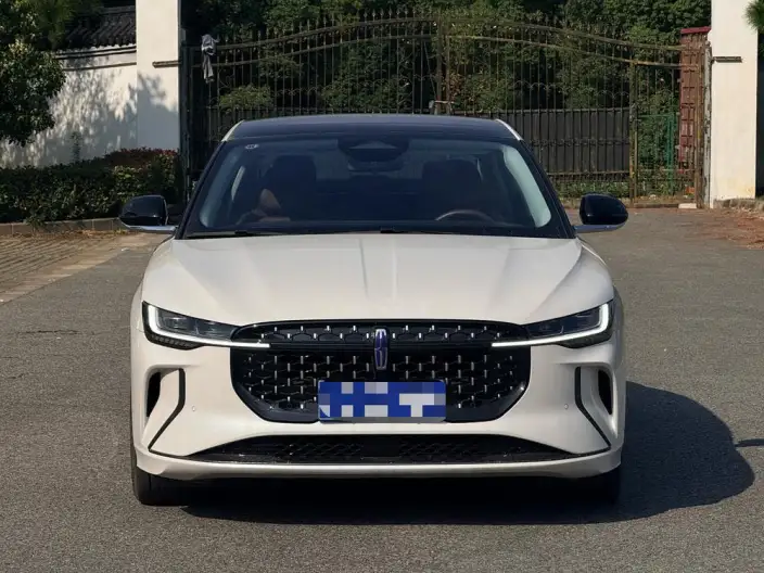 Lincoln Z 2024 Model 2.0T 2WD Zun Shang Hybrid version