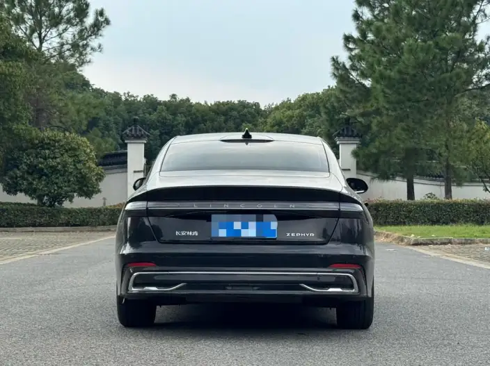 Lincoln Z 2024 Model 2.0T Zun Shang Edition – фото 5