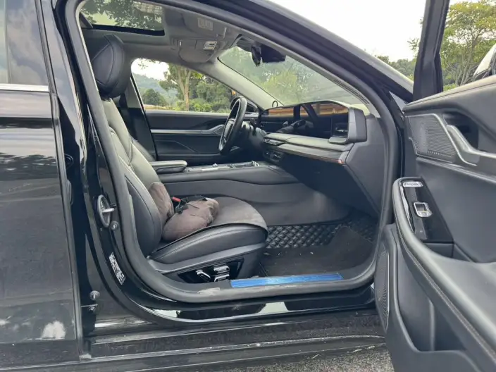 Lincoln Z 2024 Model 2.0T Zun Shang Edition – фото 7