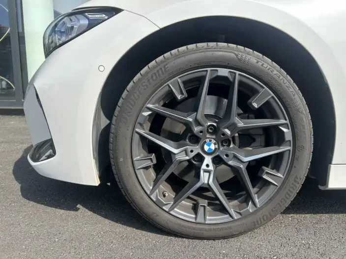 BMW 3 Series 2025 Model 330Li M Sports Night Set – фото 6