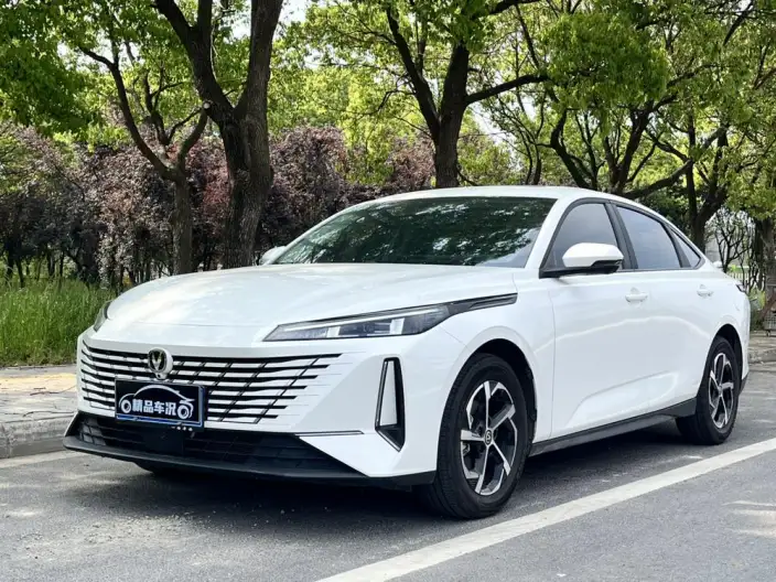 Changan Eado 2025 Model 1.5T DCT High Power Edition – фото 1