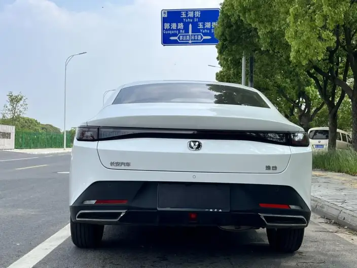 Changan Eado 2025 Model 1.5T DCT High Power Edition – фото 6