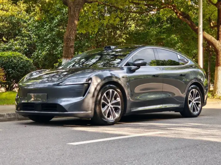 Luxeed R7 2024 Model EV 100kWh Max Rear Drive Edition