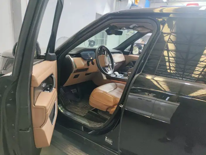 Range Rover 2023 Model 3.0 L6 400PS Shengshi VII seat Extended Edition – фото 7