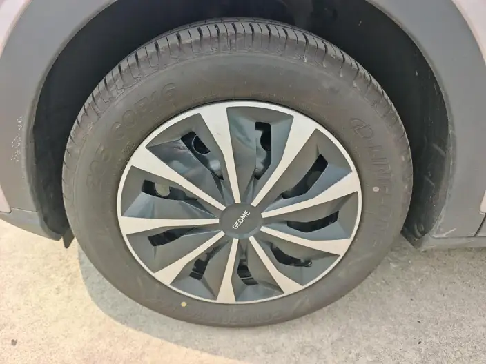 Geely Galaxy StarWish 2025 Model 310km Youth Edition – фото 8