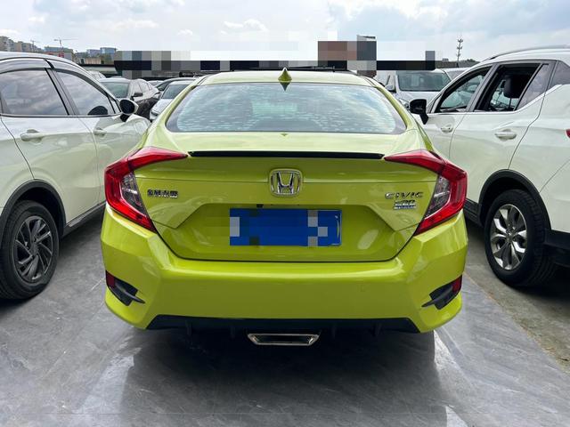 Honda Civic 2019 220TURBO CVT Sport China VI – фото 8