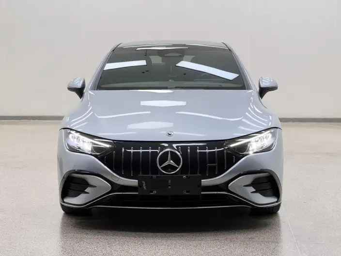 Mercedes-Benz EQE 2022 Model EQE 350 Pioneer Edition – фото 2