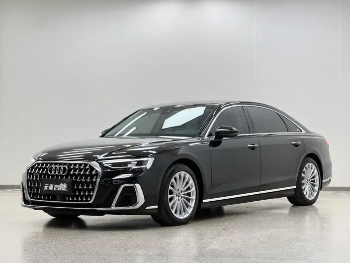 Audi A8 2023 Model A8L 45 TFSI quattro Luxury Model – фото 1