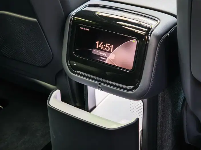 ZEEKR 9X 2025 Model Ultra Edition 70kWh VI seat – фото 10