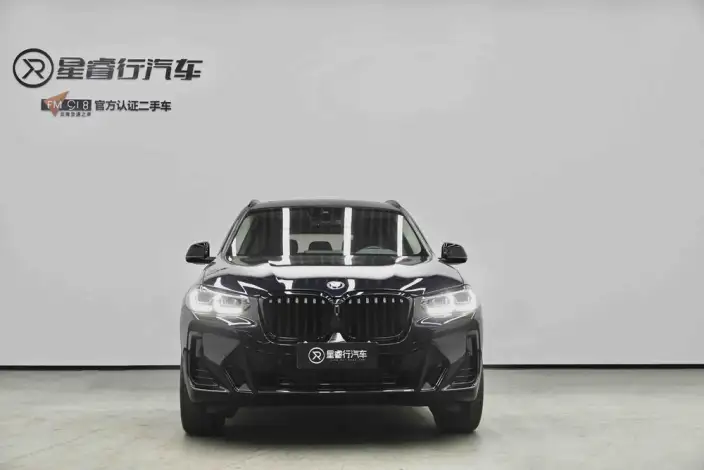 BMW X3 2023 Model xDrive30i Leading Model M Night Set – фото 2