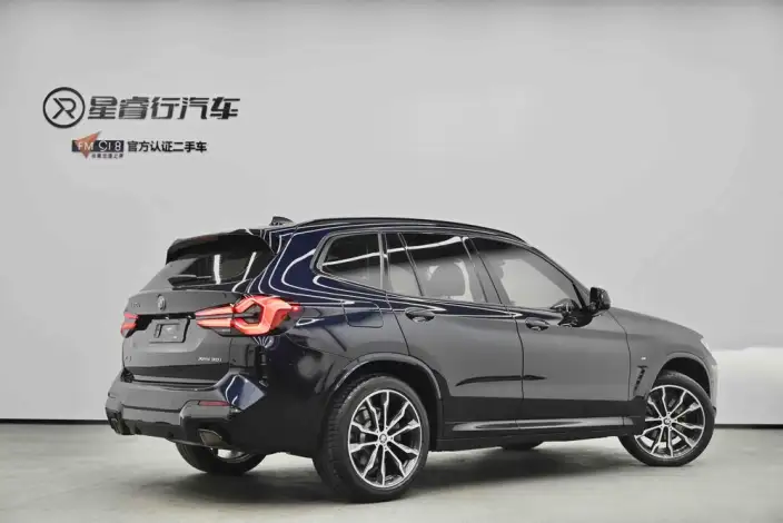 BMW X3 2023 Model xDrive30i Leading Model M Night Set – фото 5