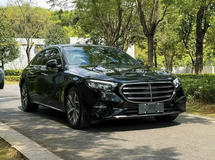 Mercedes-Benz E-Class 2024 Model E 300 L Fashion Model sedan – фото 3