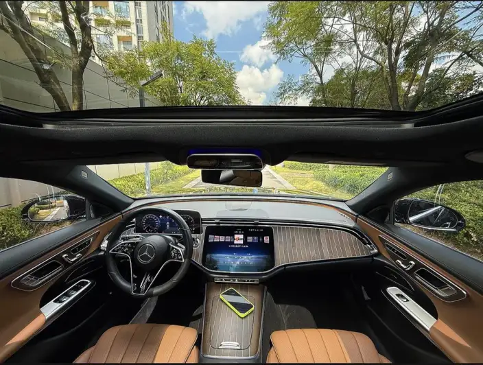 Mercedes-Benz E-Class 2024 Model E 300 L Fashion Model sedan – фото 7