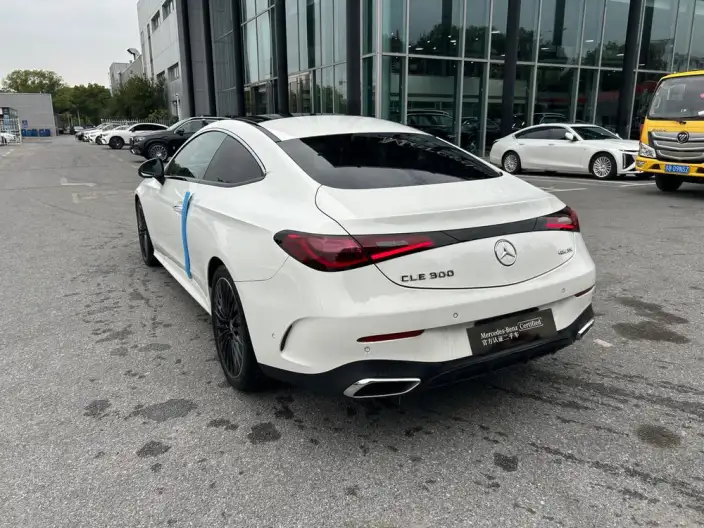 Mercedes-Benz CLE-Class 2025 Model CLE 300 4MATIC Luxury Model Coupe – фото 4