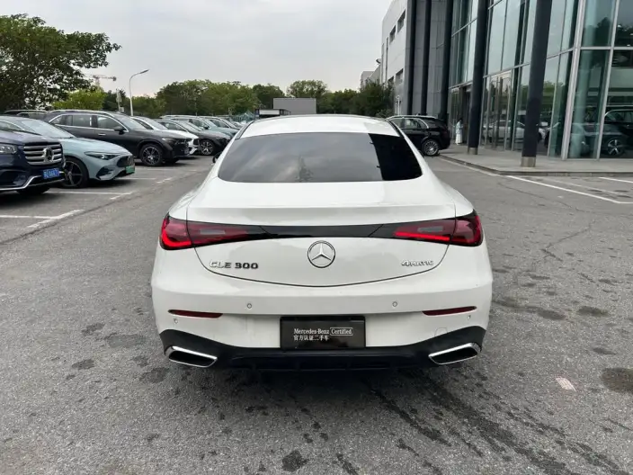 Mercedes-Benz CLE-Class 2025 Model CLE 300 4MATIC Luxury Model Coupe – фото 5