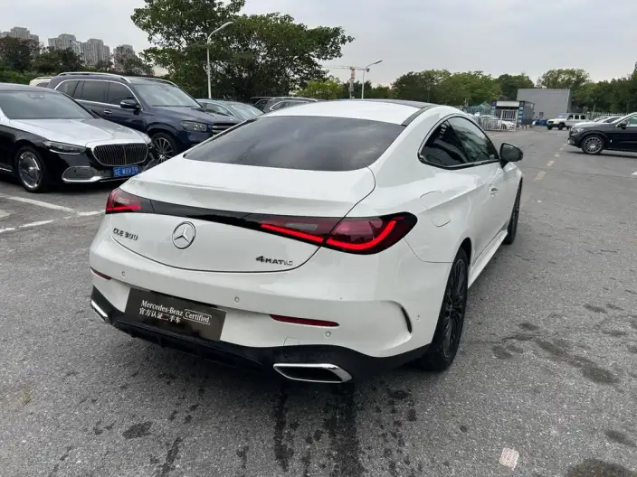 Mercedes-Benz CLE-Class 2025 Model CLE 300 4MATIC Luxury Model Coupe – фото 6
