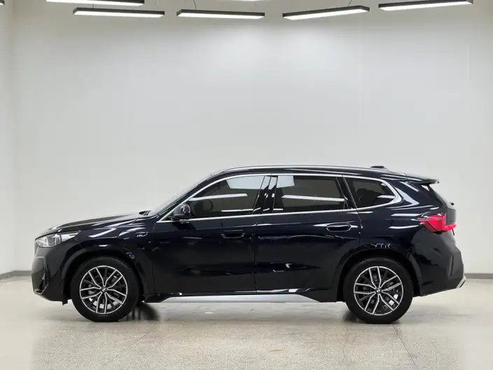BMW iX 1 2025 Model eDrive25L M Sports Set – фото 4