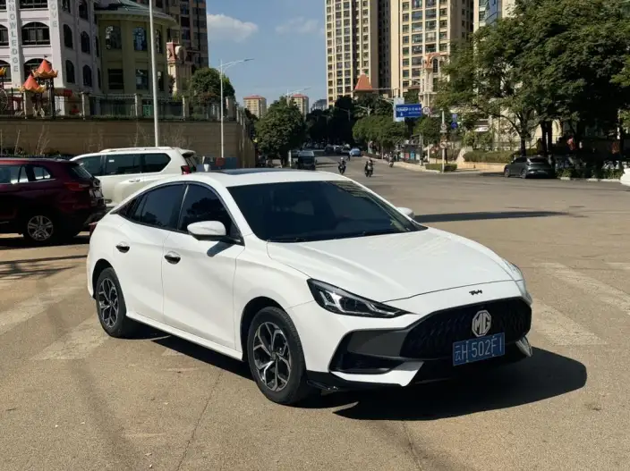 MG5 2023 Model 180DVVT CVT Youth Deluxe Edition