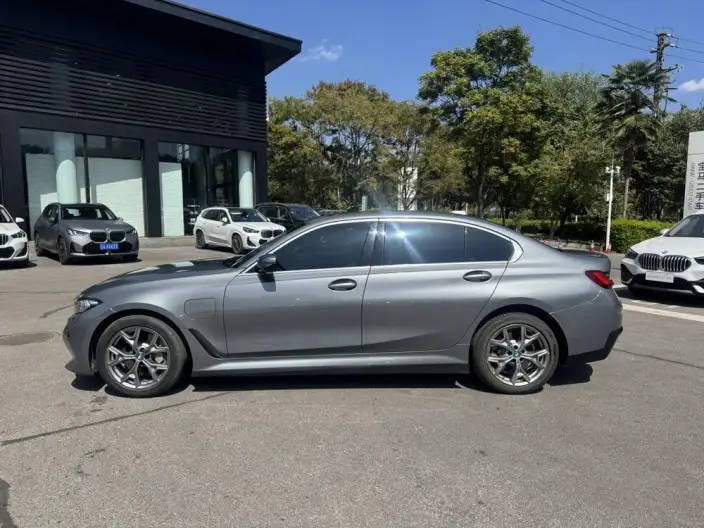 BMW i3 2023 Model eDrive35L – фото 3