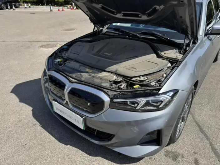 BMW i3 2023 Model eDrive35L – фото 8