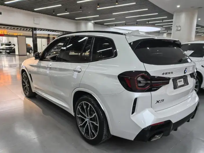 BMW X3 2022 Model xDrive30i Leading Model M Night Set – фото 3