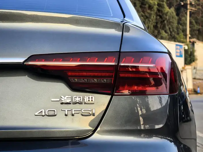 Audi A4 L 2022 Model 40 TFSI Fashion Dynamic Model – фото 8