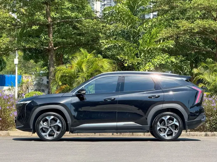 Geely Boyue L 2024 Model 1.5TD DCT Ultimate Edition – фото 3