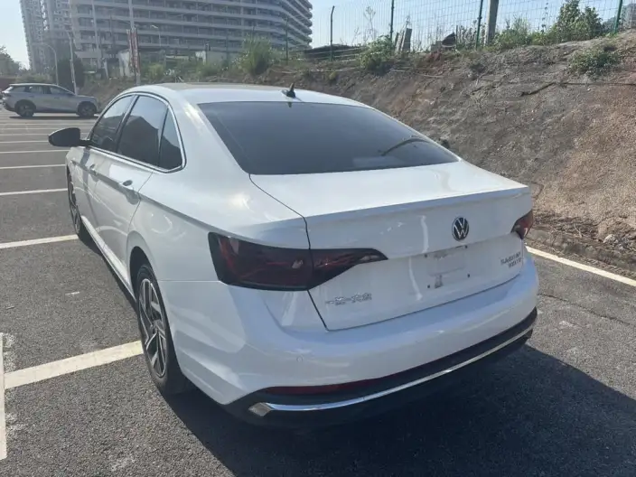 Volkswagen Sagitar 2025 Model Facelift 300TSI DSG Beyond Edition – фото 4