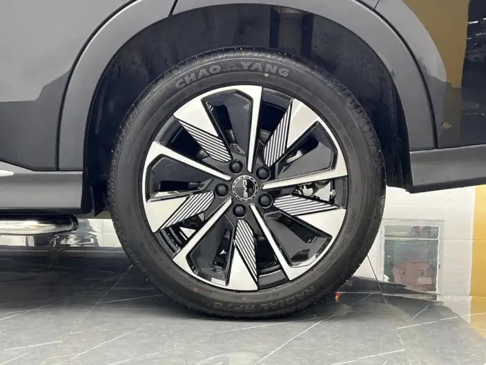 BYD Song PLUS DM 2025 Model Smart Driving Edition DM-i 112KM Noble Model – фото 9