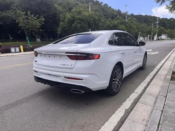 Geely StarRui 2023 Model 2.0T Luxury Model – фото 6