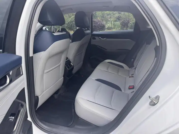 Geely StarRui 2023 Model 2.0T Luxury Model – фото 9