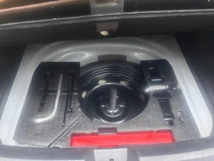 Volkswagen Sagitar 2023 Model 300TSI DSG Superior Edition – фото 7