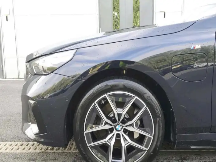 BMW i5 2025 Model eDrive35L M Sports Set – фото 7