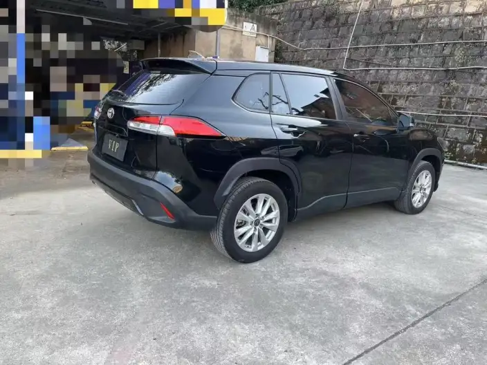 Toyota Corolla Cross 2022 Model 2.0L Exclusive Edition – фото 6