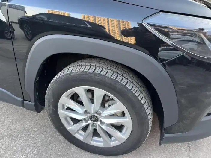 Toyota Corolla Cross 2022 Model 2.0L Exclusive Edition – фото 8