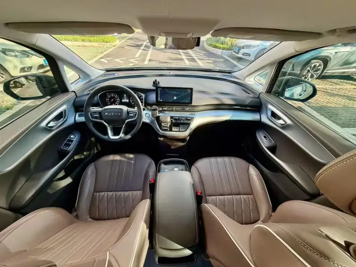 Roewe iMAX8 2023 Model 400TGI Comfort Edition – фото 6