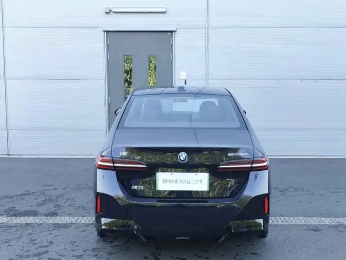 BMW i5 2025 Model eDrive40L M Sports Set – фото 4