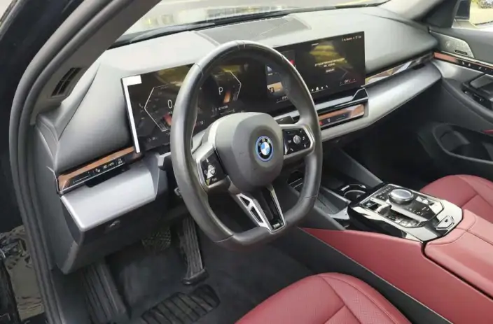BMW i5 2025 Model eDrive40L M Sports Set – фото 9