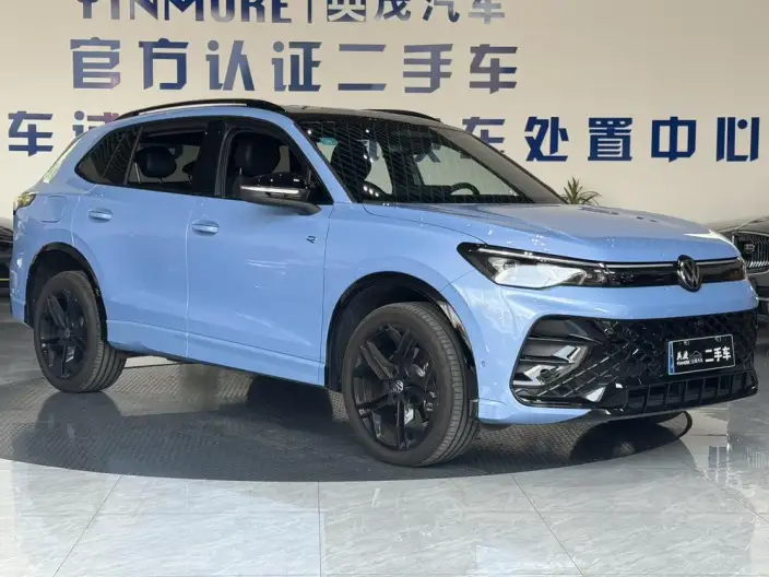 Volkswagen Tiguan L 2025 Model Pro 380TSI 4WD R-Line Zhizun Edition – фото 3