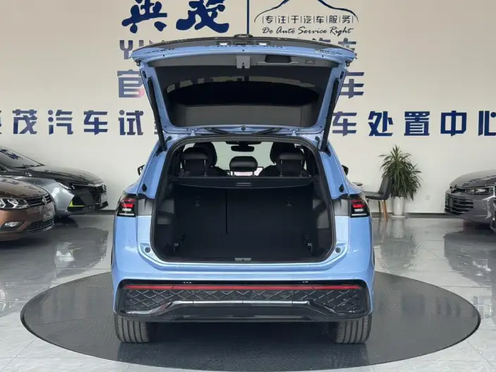 Volkswagen Tiguan L 2025 Model Pro 380TSI 4WD R-Line Zhizun Edition – фото 10